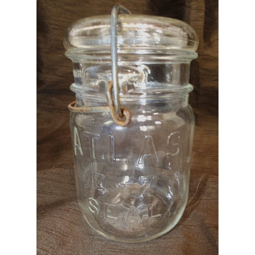 Vintage Atlas E-Z seal glass canning jar & Wire Bail glass lid - Quart